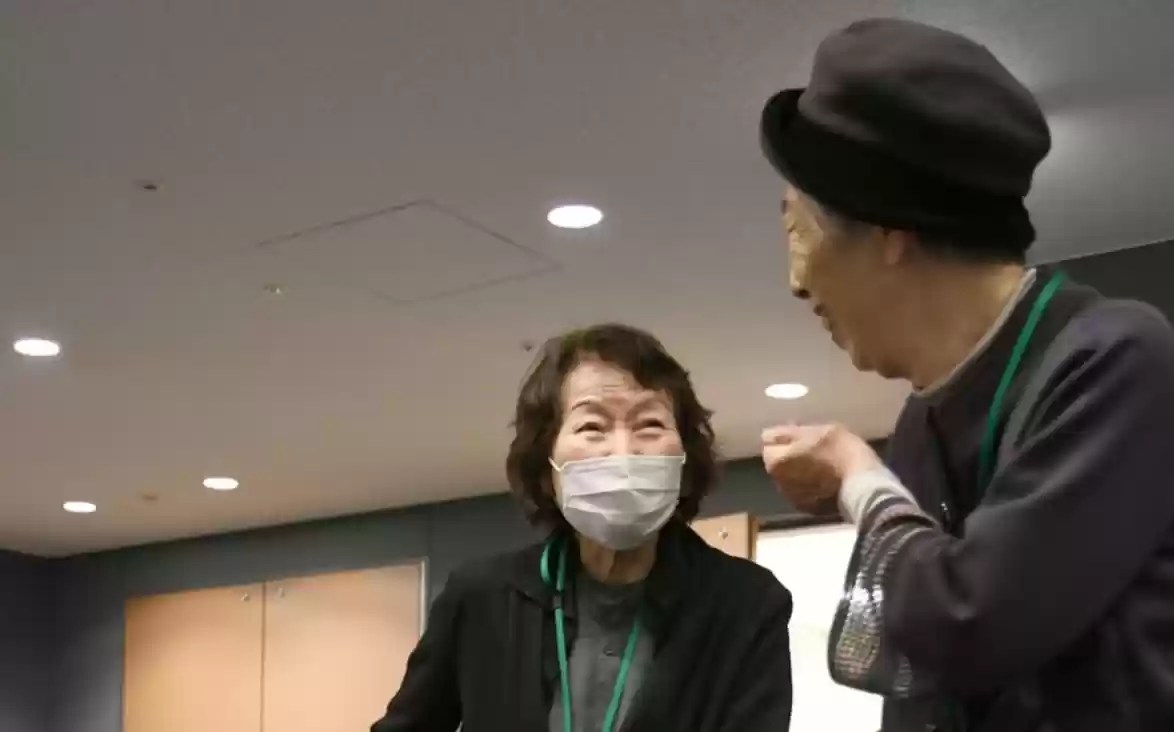 日本の団体が空襲被害の救済を求める決議