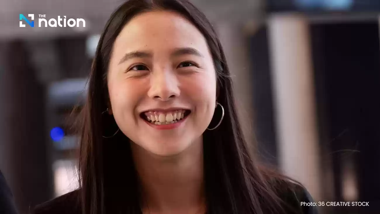 スアン・ドゥシット世論調査：ルカノック氏が2025年の政治家に指名される