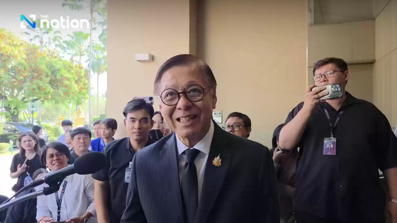 シハサック氏は直接交渉を促し、停戦は海外からは宣言できないと述べる